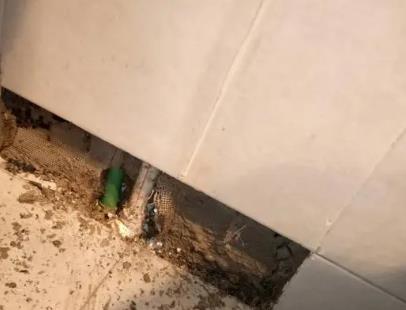 绥中楼顶漏水维修公司分享下修复水管漏水的几种小方法